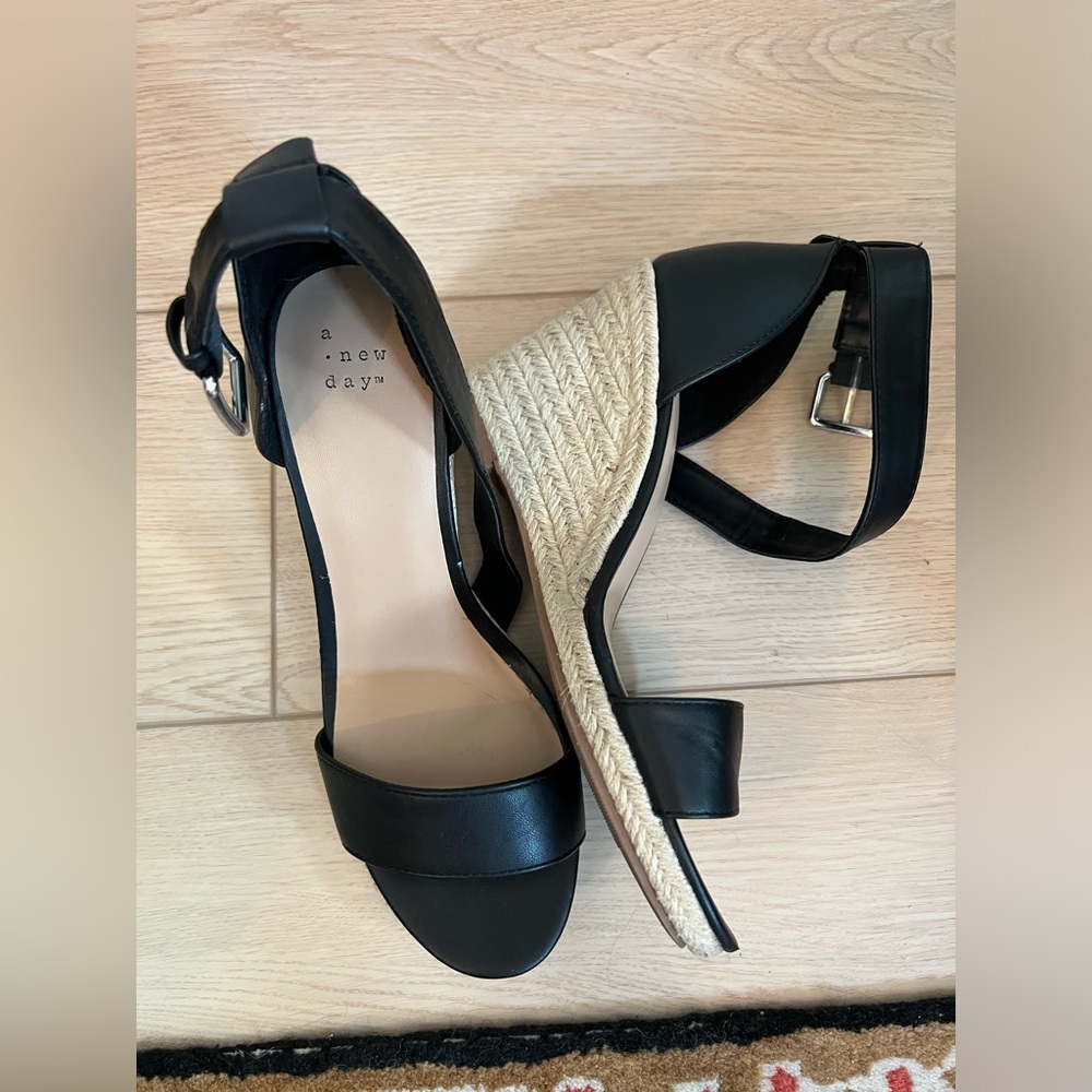 Black espadrilles wedges